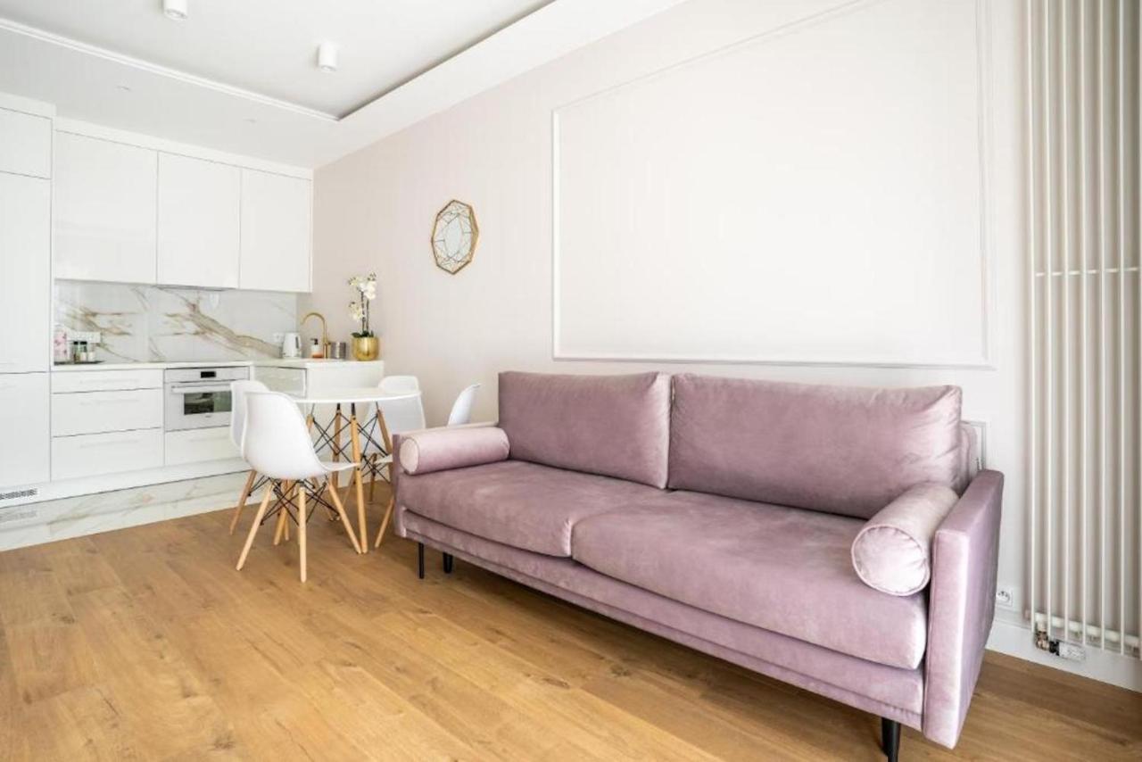 Apartament Mennica Residence - Golden Apartments - Comfortable And Stylish Варшава Екстер'єр фото